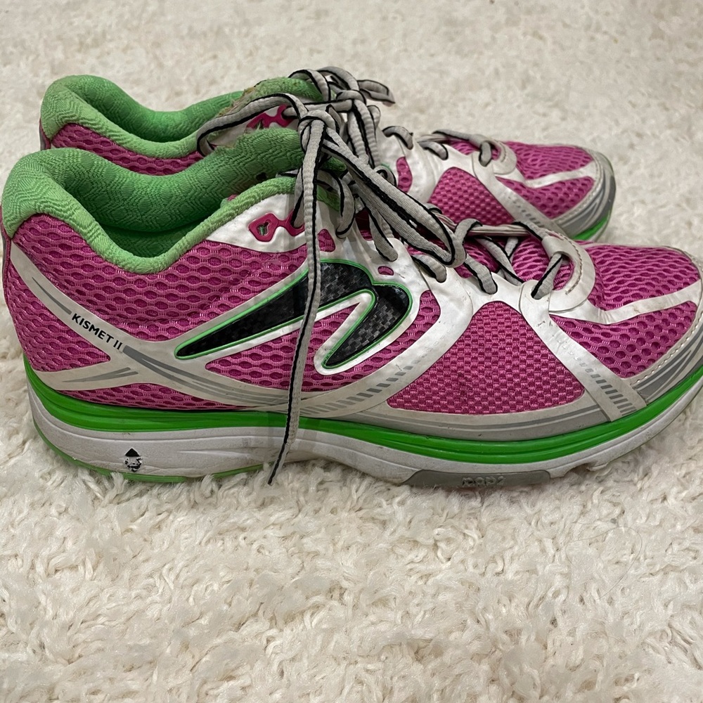 Women’s NEWTON Running Shoes 8.5